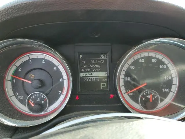 2013 DODGE DURANGO SXT  