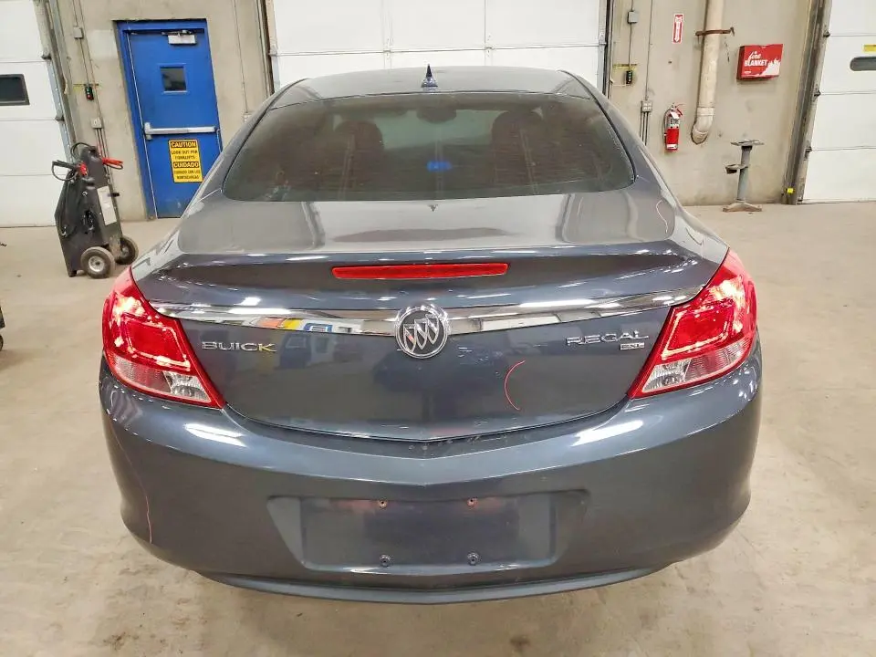 2011 BUICK REGAL CXL  