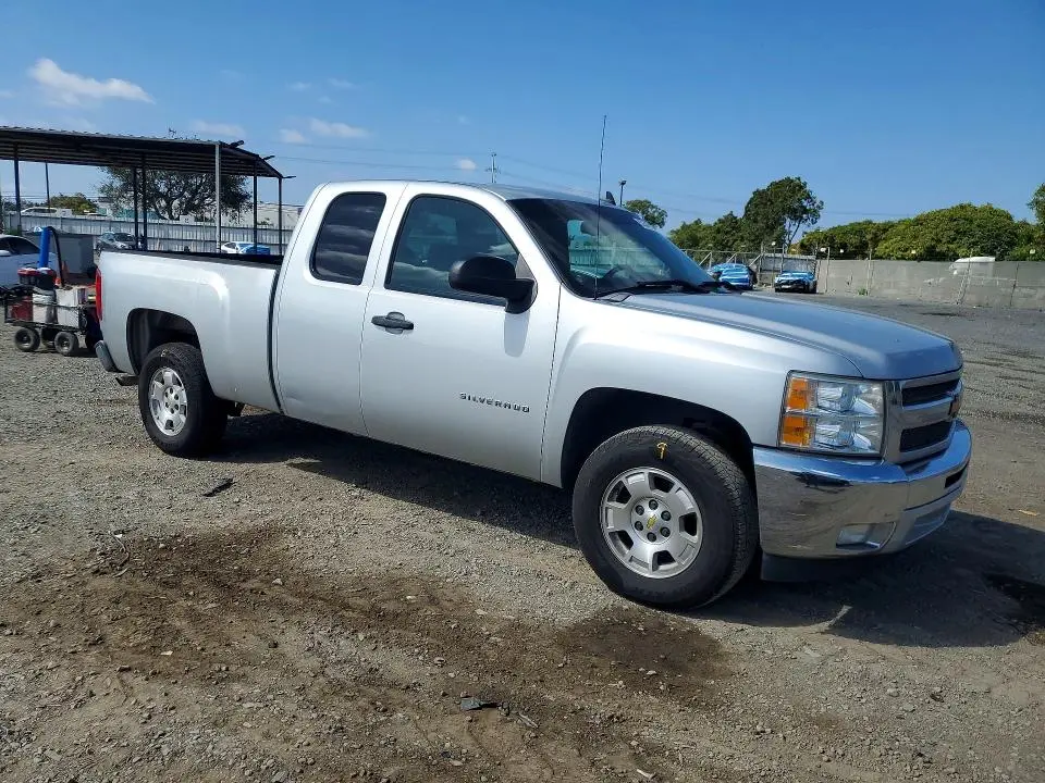 2013 CHEVROLET SILVERADO C1500 LT  