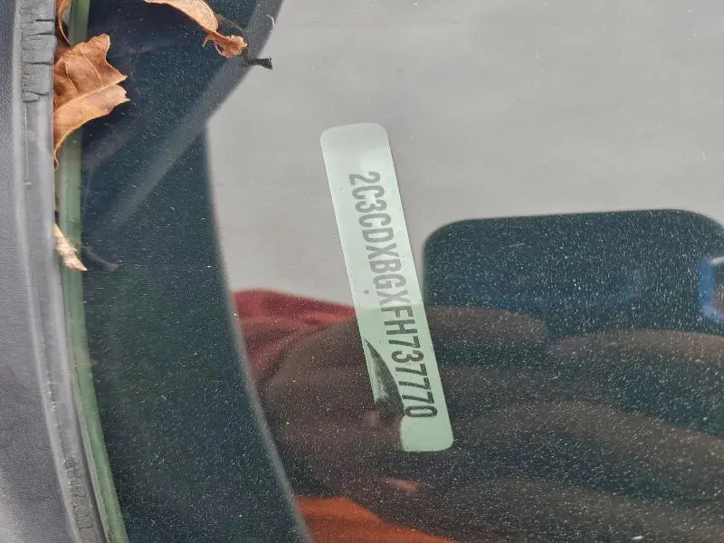 2015 DODGE CHARGER SE  