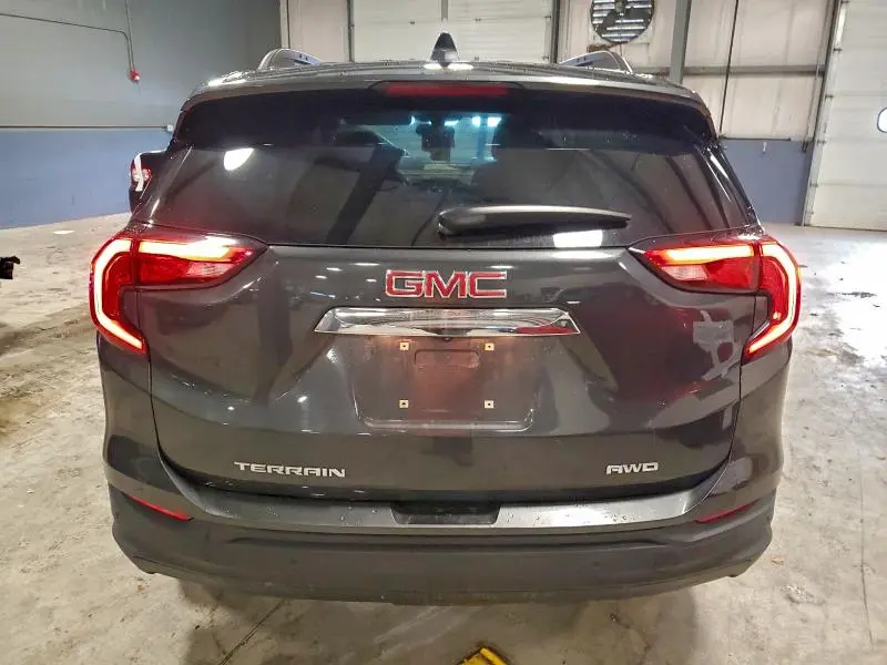 2018 GMC TERRAIN SLE  