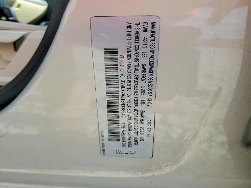 2011 VOLKSWAGEN JETTA SEL  