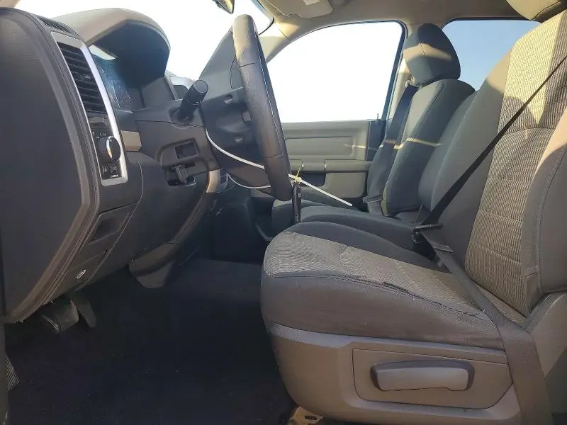 2012 DODGE RAM 1500 SLT  