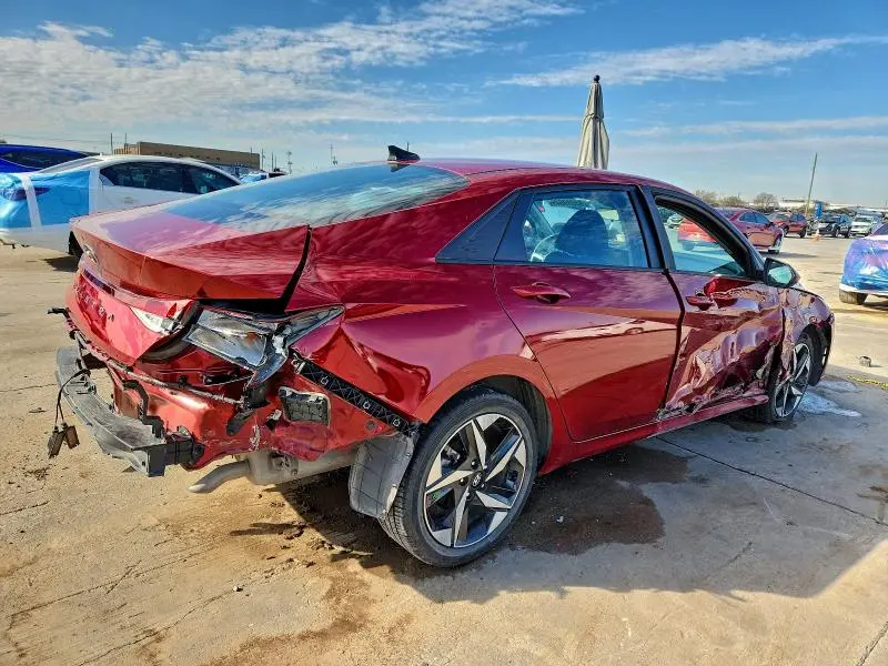 2023 HYUNDAI ELANTRA SEL  