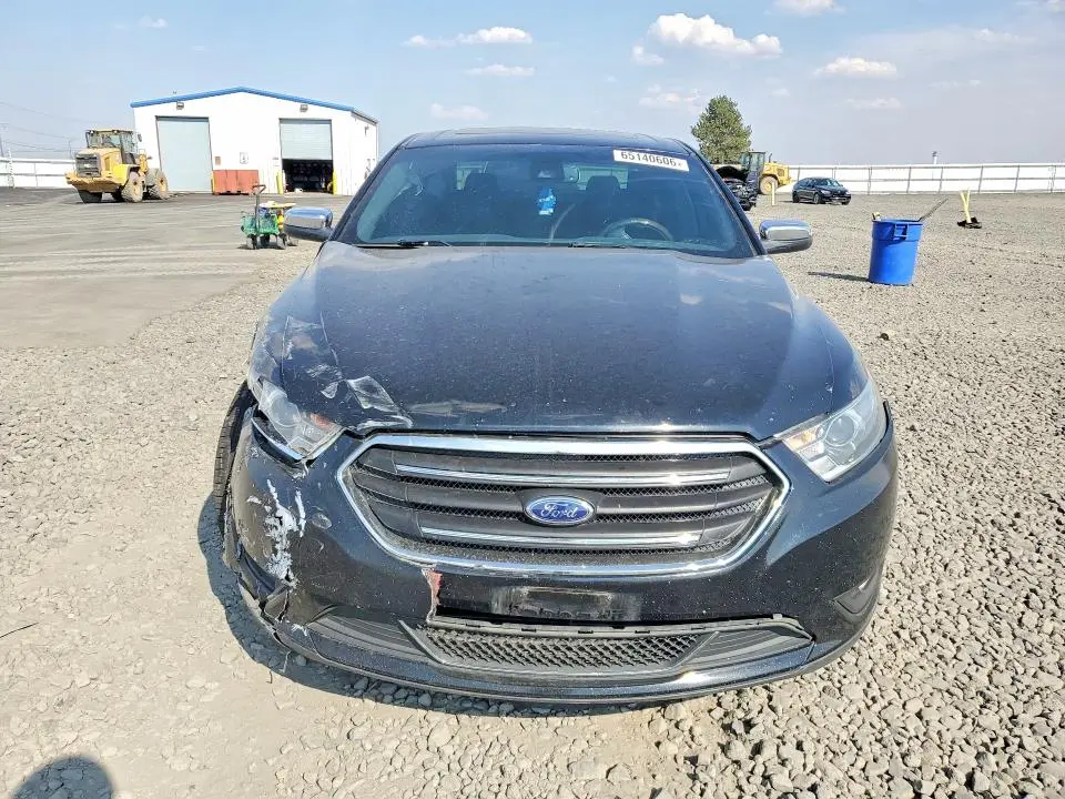 2016 FORD TAURUS LIMITED  