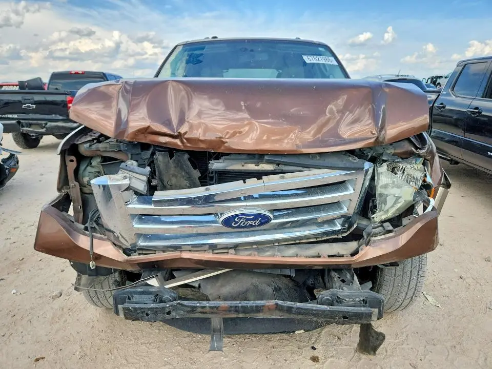 2011 FORD EXPEDITION XLT  