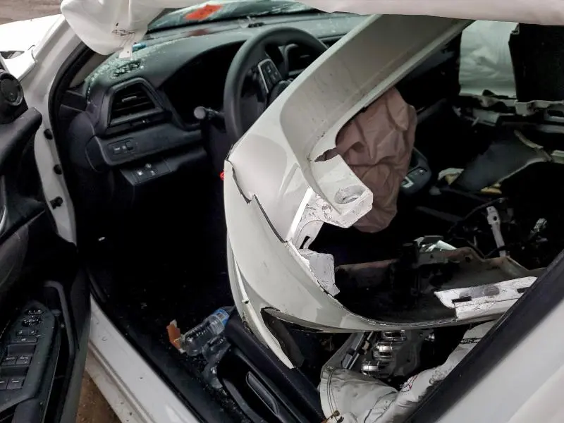 2019 HONDA INSIGHT LX  