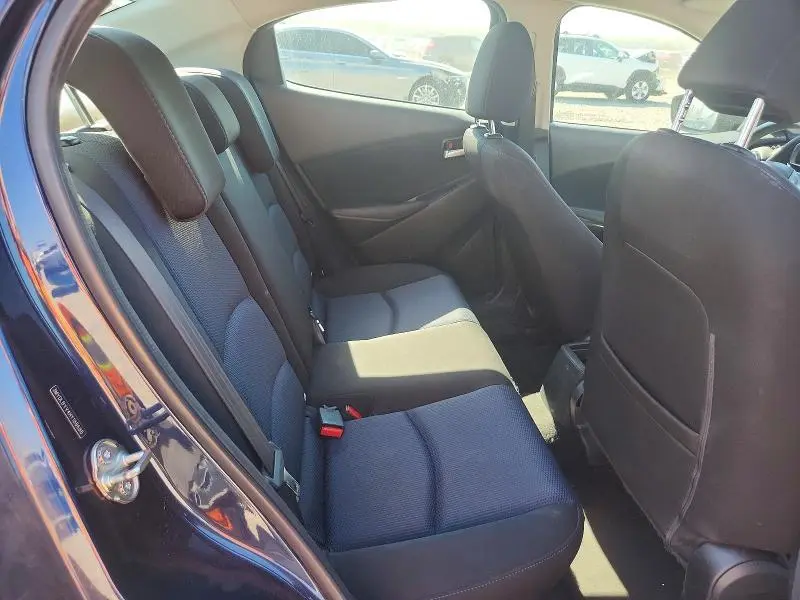 2017 TOYOTA YARIS IA BASE  