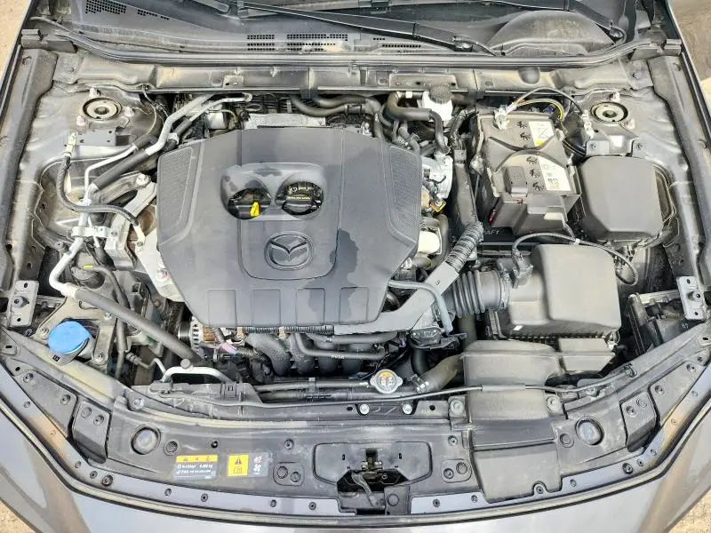 2025 MAZDA 3 PREFERRED  