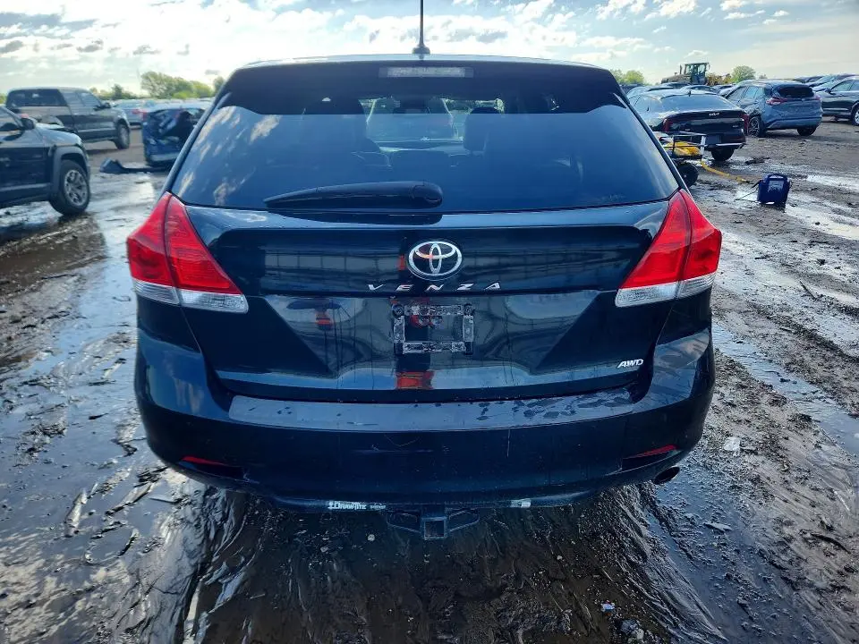 2010 TOYOTA VENZA AWD 4CYL  