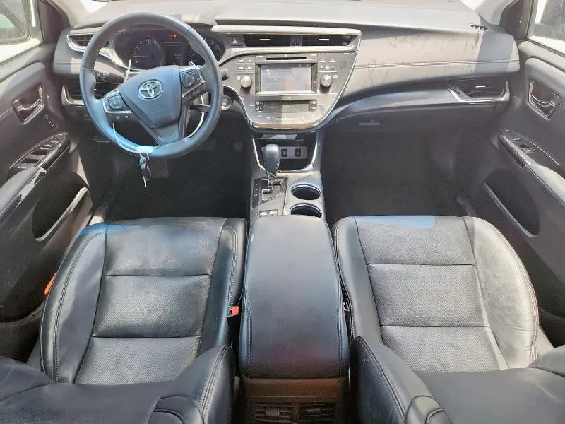 2016 TOYOTA AVALON XLE  