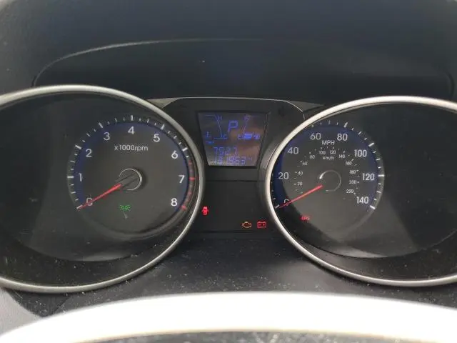 2011 HYUNDAI TUCSON GLS  