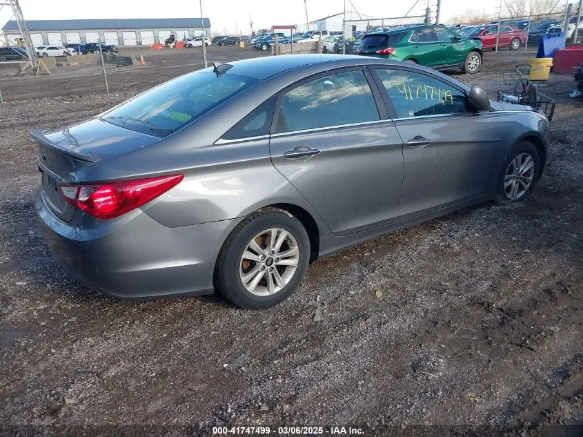 2013 HYUNDAI SONATA GLS