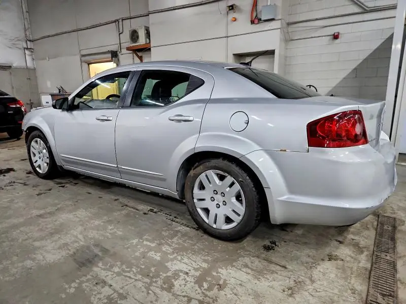 2012 DODGE AVENGER SE  