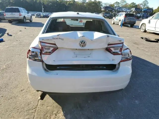 2015 VOLKSWAGEN PASSAT S