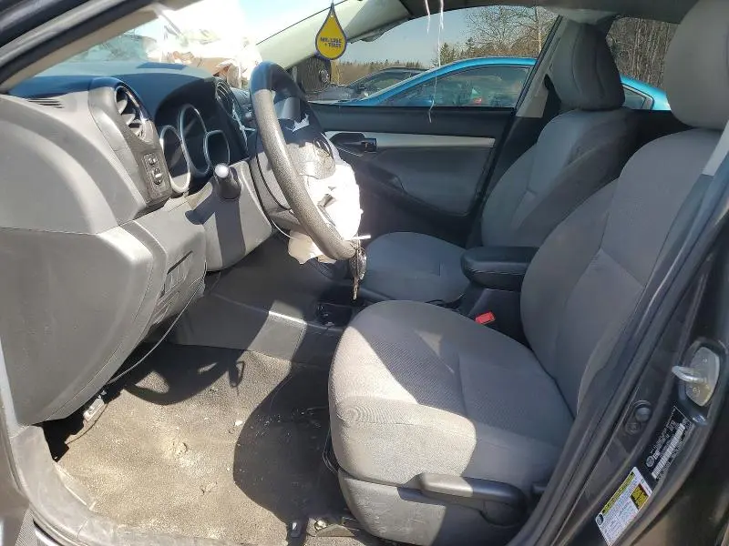 2011 TOYOTA MATRIX BASE  
