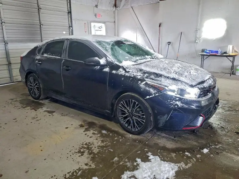 2023 KIA FORTE GT LINE  