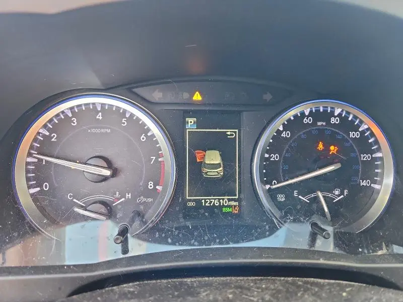 2017 TOYOTA HIGHLANDER LIMITED  