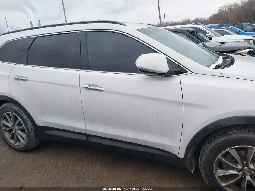 2017 HYUNDAI SANTA FE SE