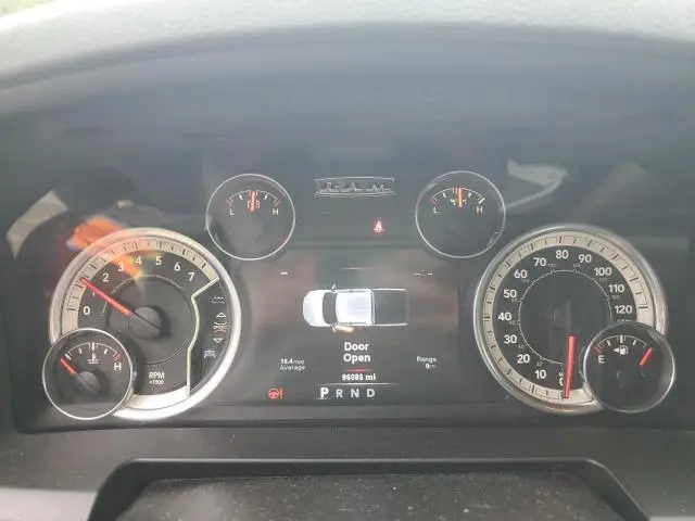 2014 RAM 1500 SLT  