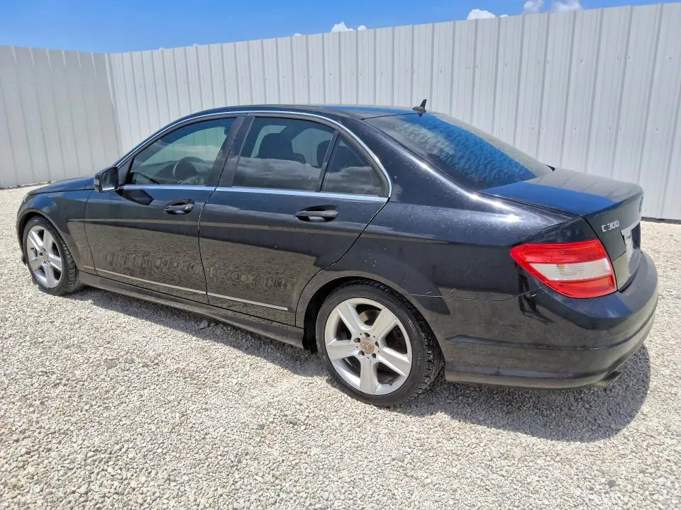 2010 MERCEDES-BENZ C 300  