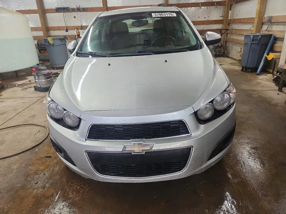 2014 CHEVROLET SONIC LT  