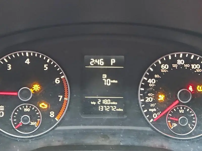 2015 VOLKSWAGEN PASSAT S  