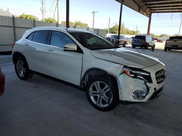 2018 MERCEDES-BENZ GLA 250  
