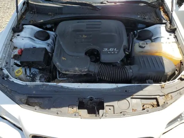 2018 CHRYSLER 300 LIMITED  