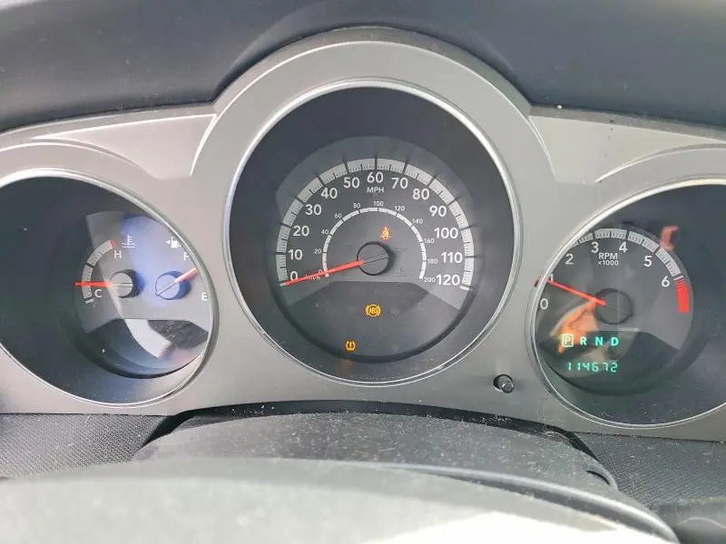 2010 DODGE AVENGER EXPRESS  