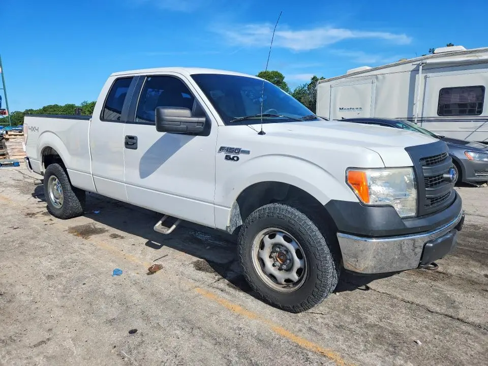 2013 FORD F150 SUPER CAB  