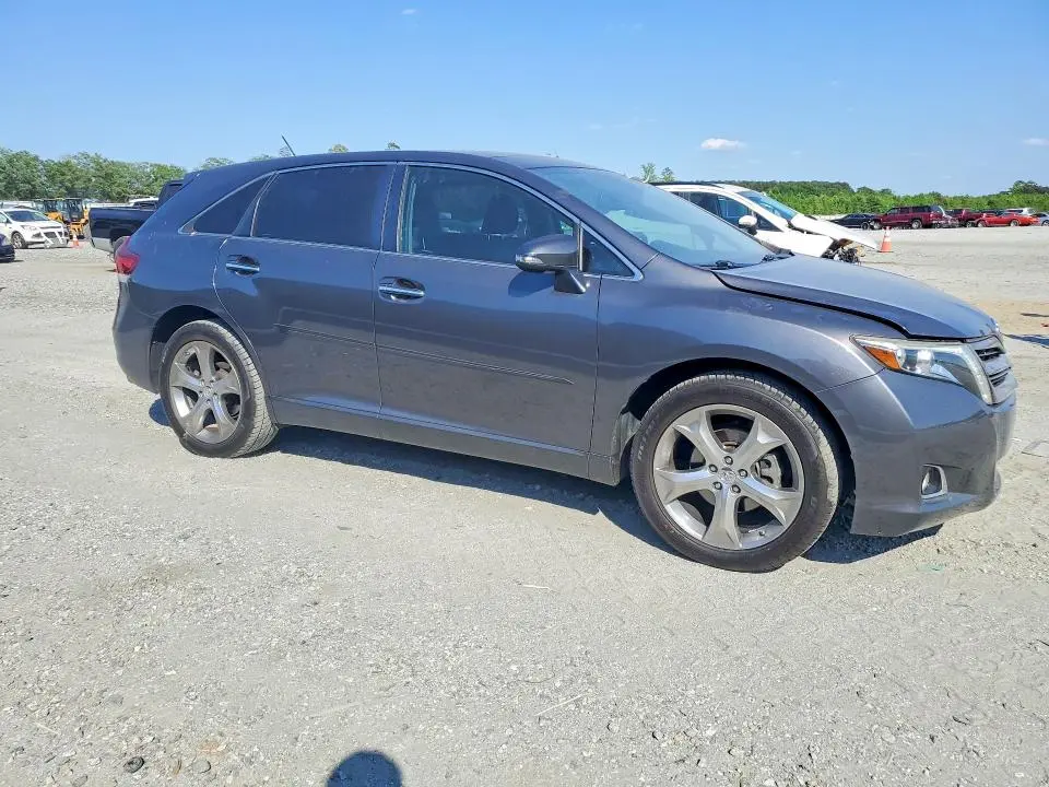 2013 TOYOTA VENZA LIMITED  