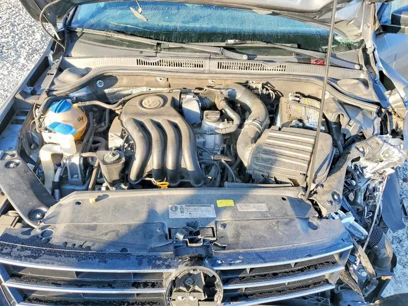 2015 VOLKSWAGEN JETTA BASE  