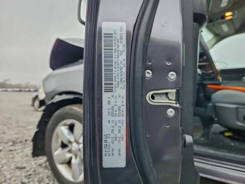 2019 RAM 1500 CLASSIC TRADESMAN  