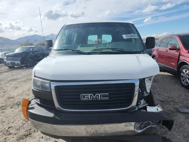2017 GMC SAVANA G2500  
