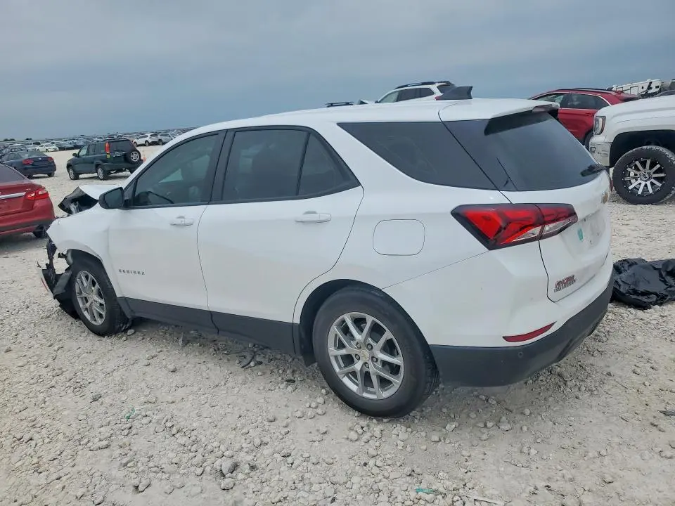 2024 CHEVROLET EQUINOX LS  