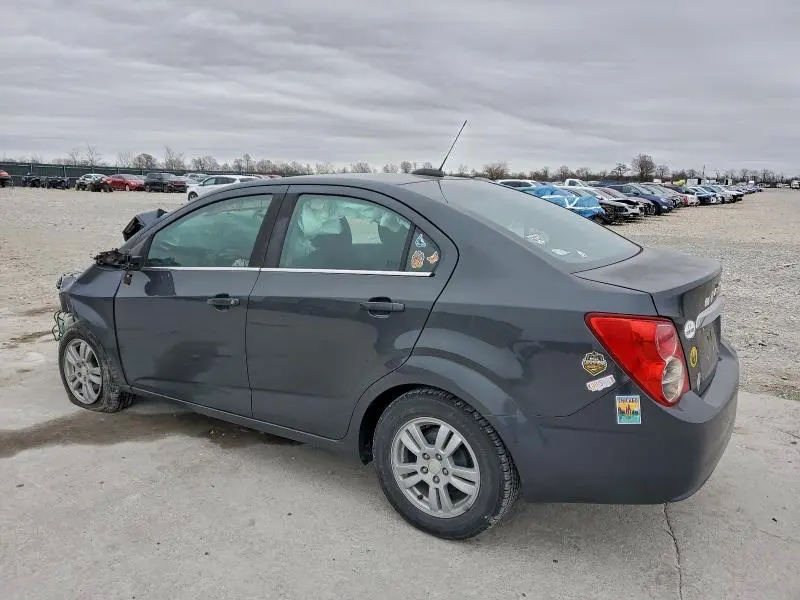 2015 CHEVROLET SONIC LT  