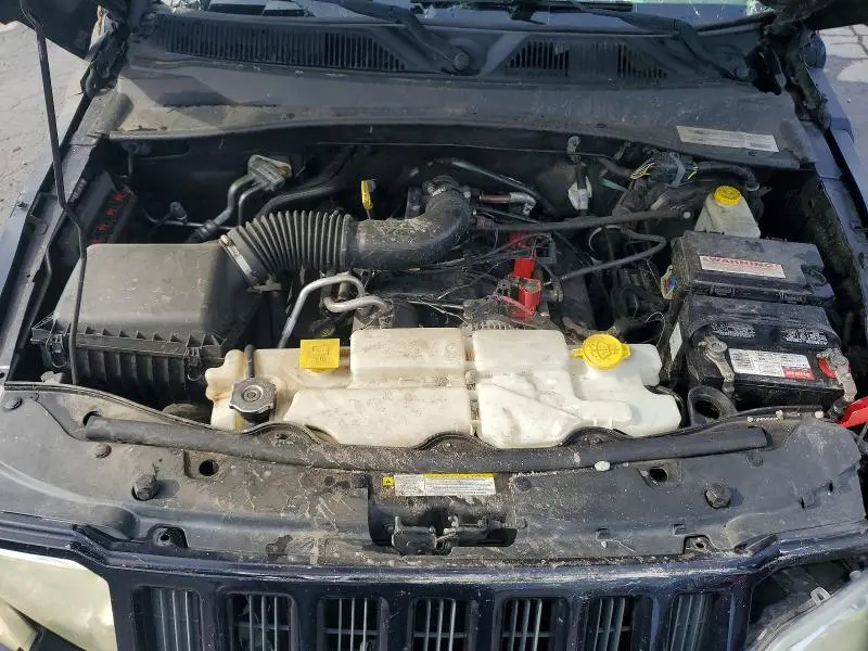 2011 JEEP LIBERTY SPORT  