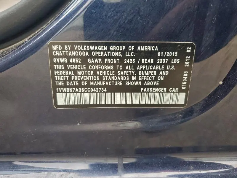 2012 VOLKSWAGEN PASSAT SE  