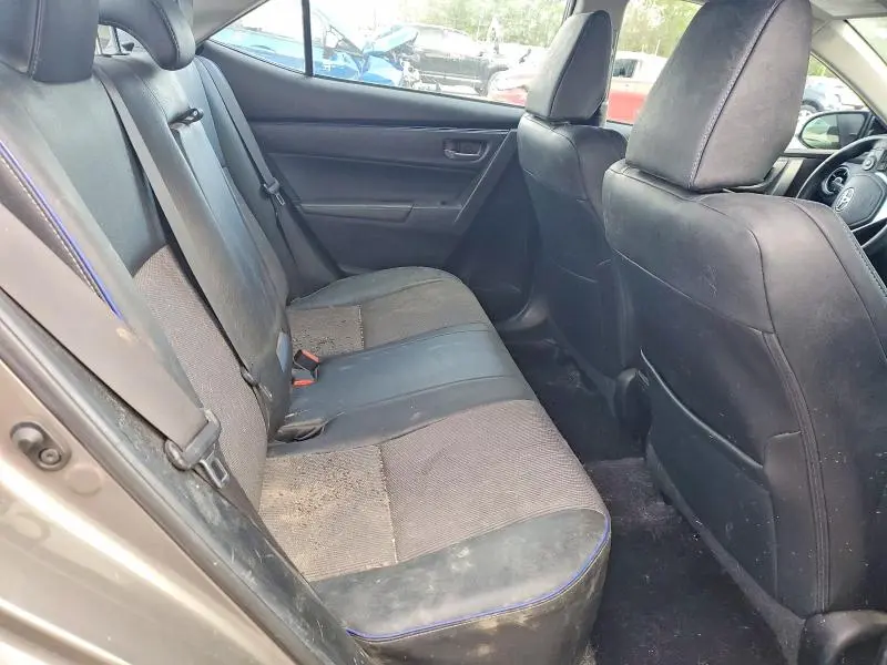 2018 TOYOTA COROLLA SE  