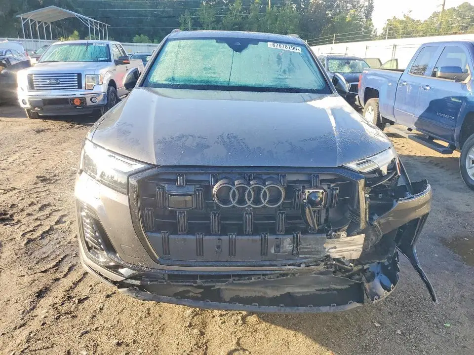 2025 AUDI Q7 PREMIUM PLUS  