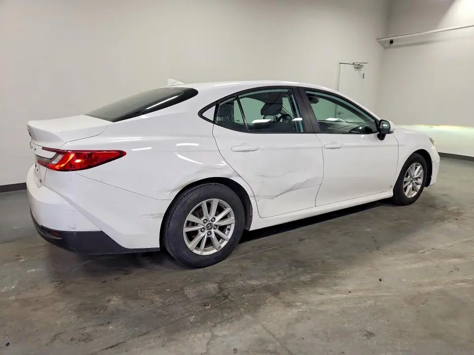 2025 TOYOTA CAMRY LE  