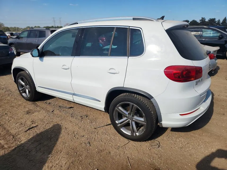 2017 VOLKSWAGEN TIGUAN SPORT  