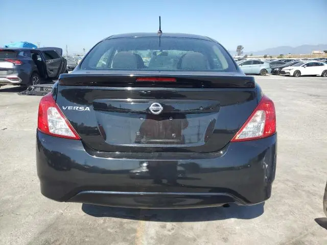 2018 NISSAN VERSA S  