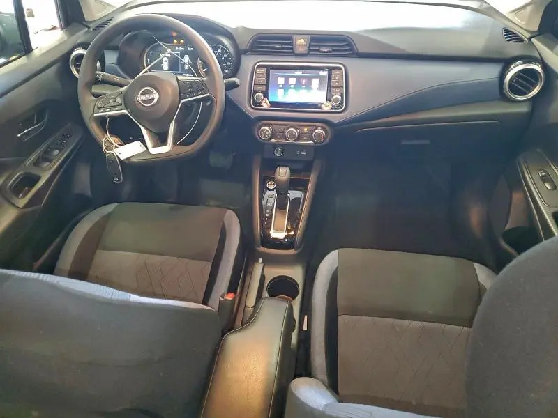 2024 NISSAN VERSA SV  