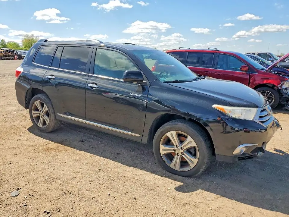 2011 TOYOTA HIGHLANDER LIMITED  