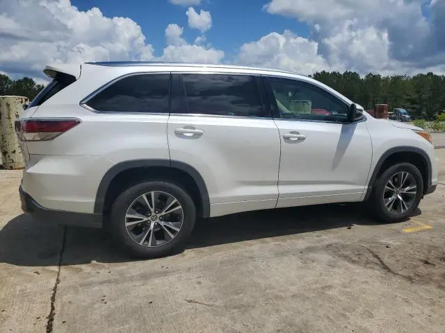 2016 TOYOTA HIGHLANDER XLE  