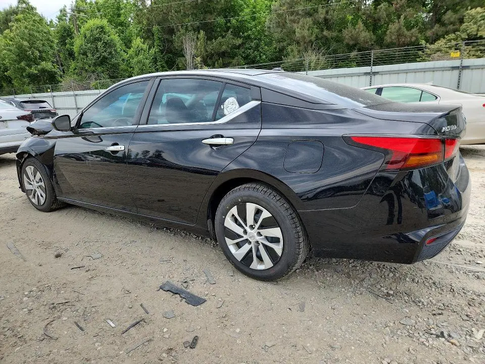 2019 NISSAN ALTIMA S  