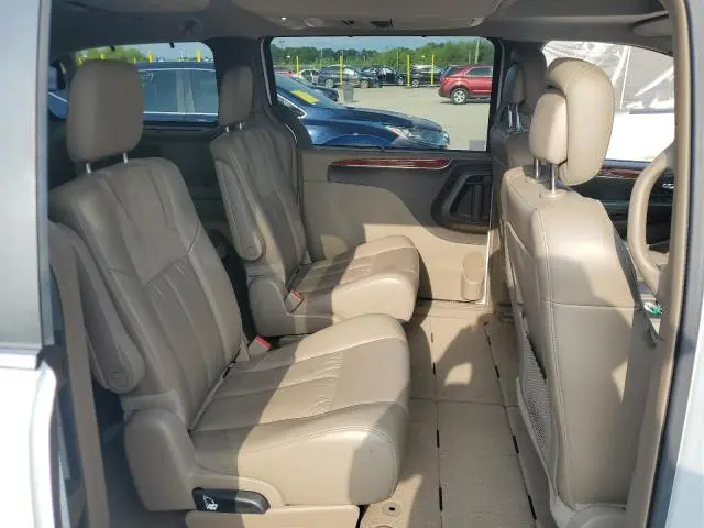 2015 CHRYSLER TOWN & COUNTRY LIMITED PLATINUM  
