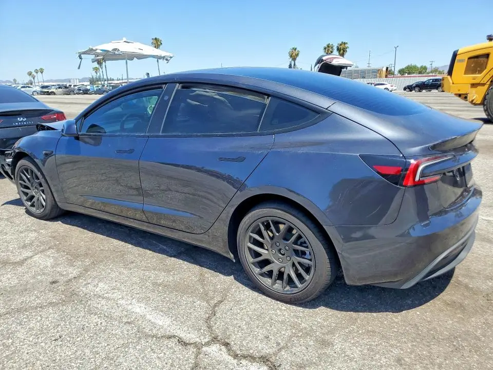 2025 TESLA MODEL 3   